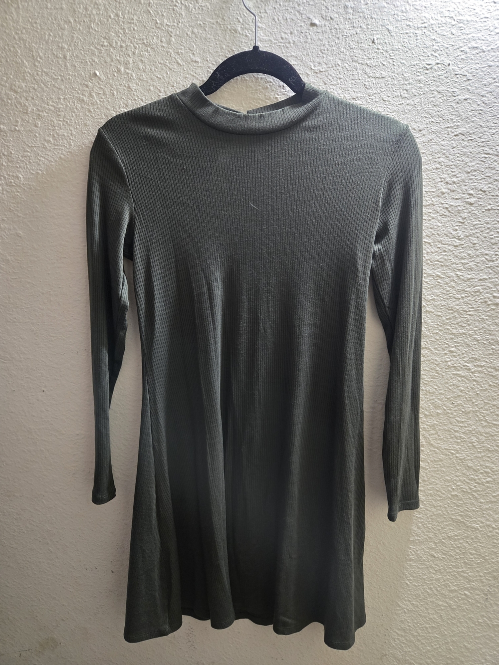 love, Fire Olive Green Ribbed Midi Dress